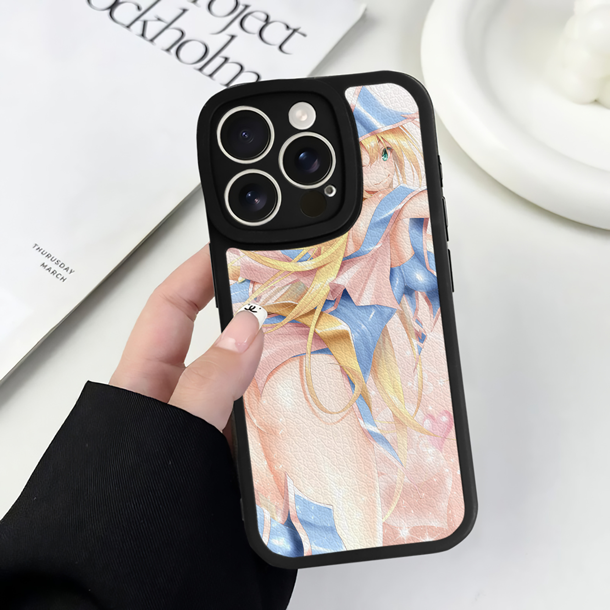 （画像用） 遊☆戯☆王 Yu-Gi-Oh! 【iPhone 16シリーズ対応】シリコンスマホケース（レザー調） 材質：シリコン